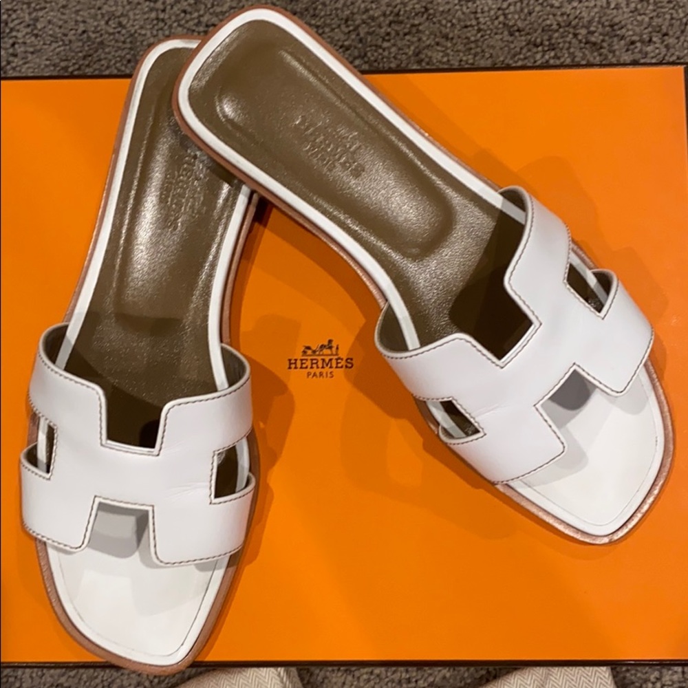 Hermes Oran Sandals - WHITE - Size 6
